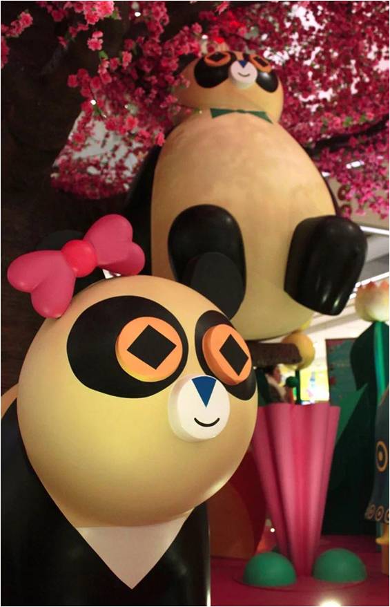 成都廣場(chǎng)季節(jié)性美陳裝置